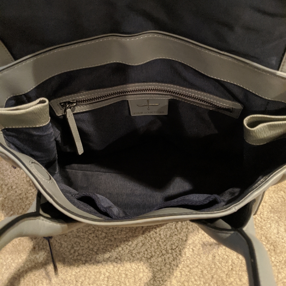 Gray Pour La Victoire Bag - Picture 4 of 5